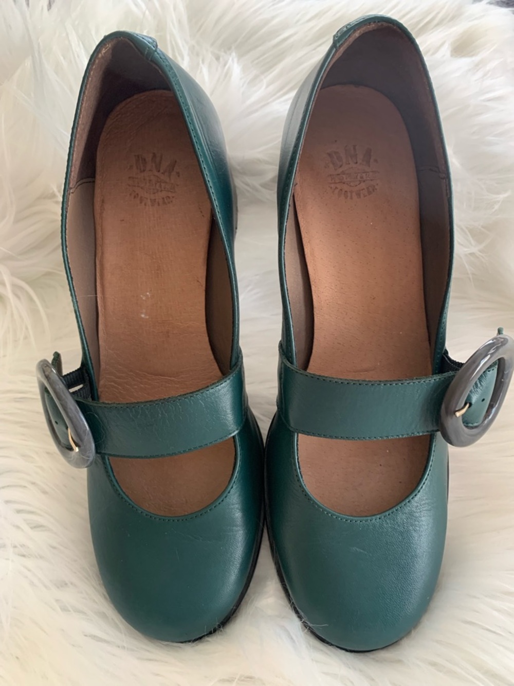 DNA footwear “Mary Jane” deep green leather block heel shoes Size 39 VVGUC - Picture 3 of 16